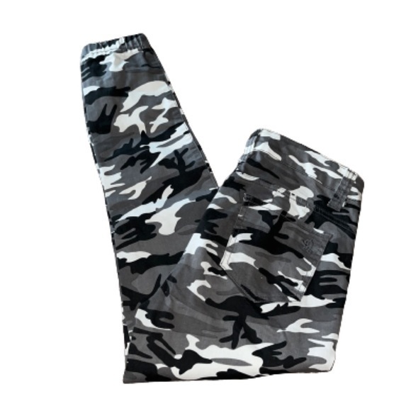 VIP Pants - VIP jeans camouflage pants size 11